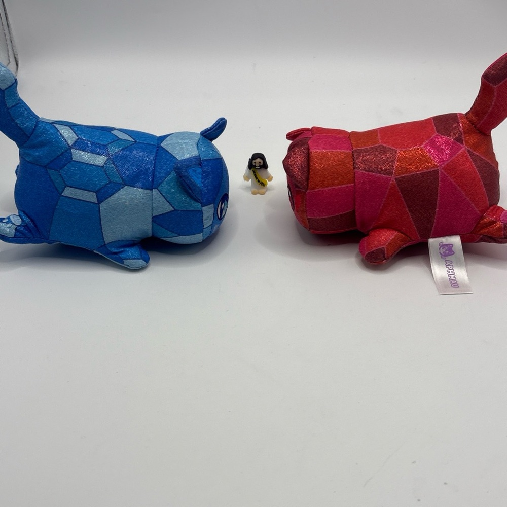 Aphmau MeeMeows 6” Ruby & Sapphire Cat Mystery Plush Lot of 2 - Picture 4 of 6
